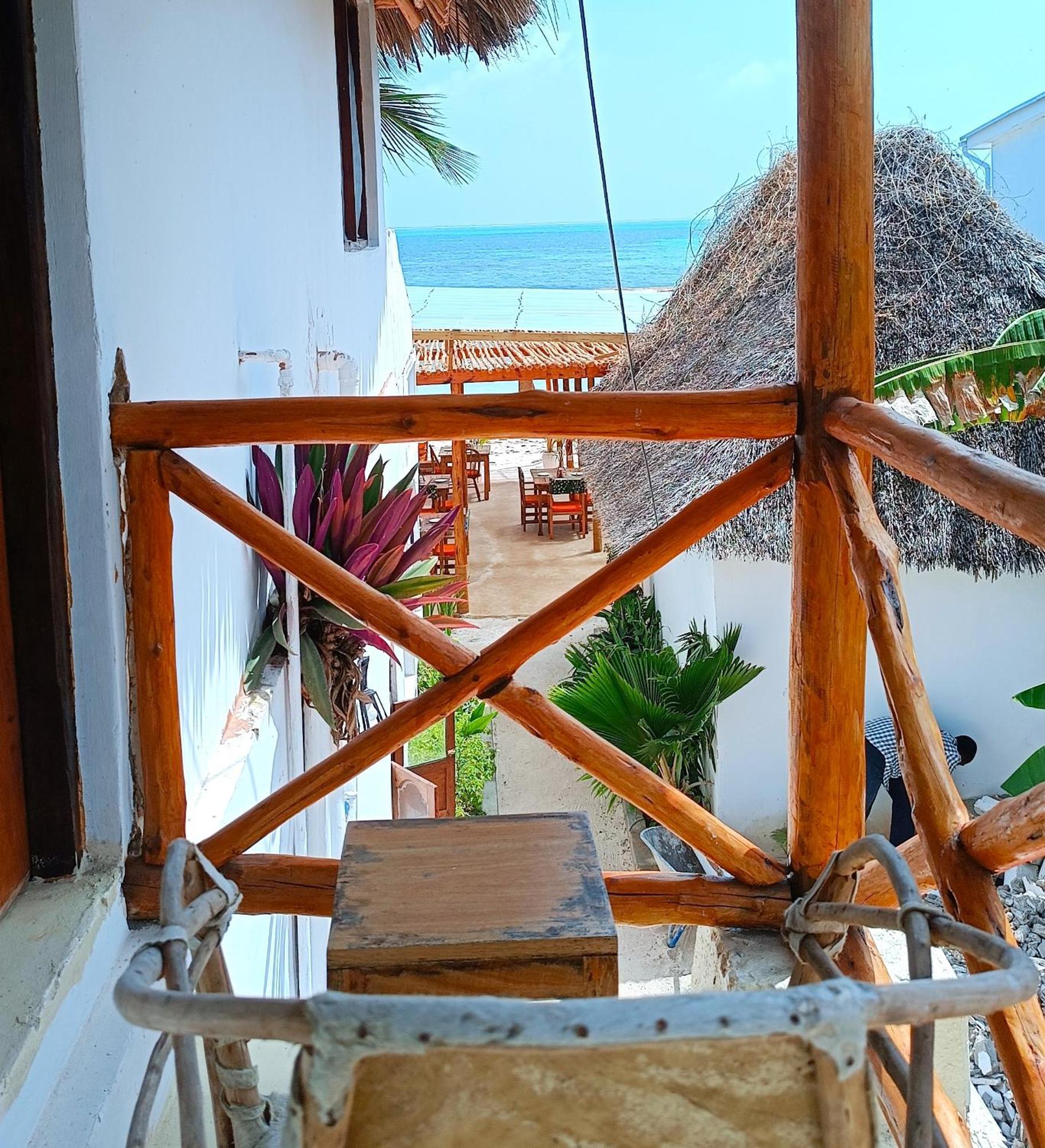 Ha Beach Hotel Zanzibar ジャンビアニ 部屋 写真