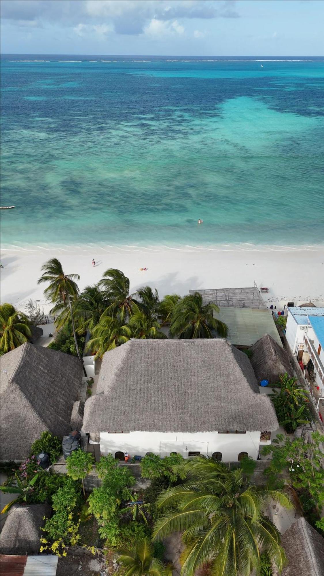 Ha Beach Hotel Zanzibar ジャンビアニ エクステリア 写真