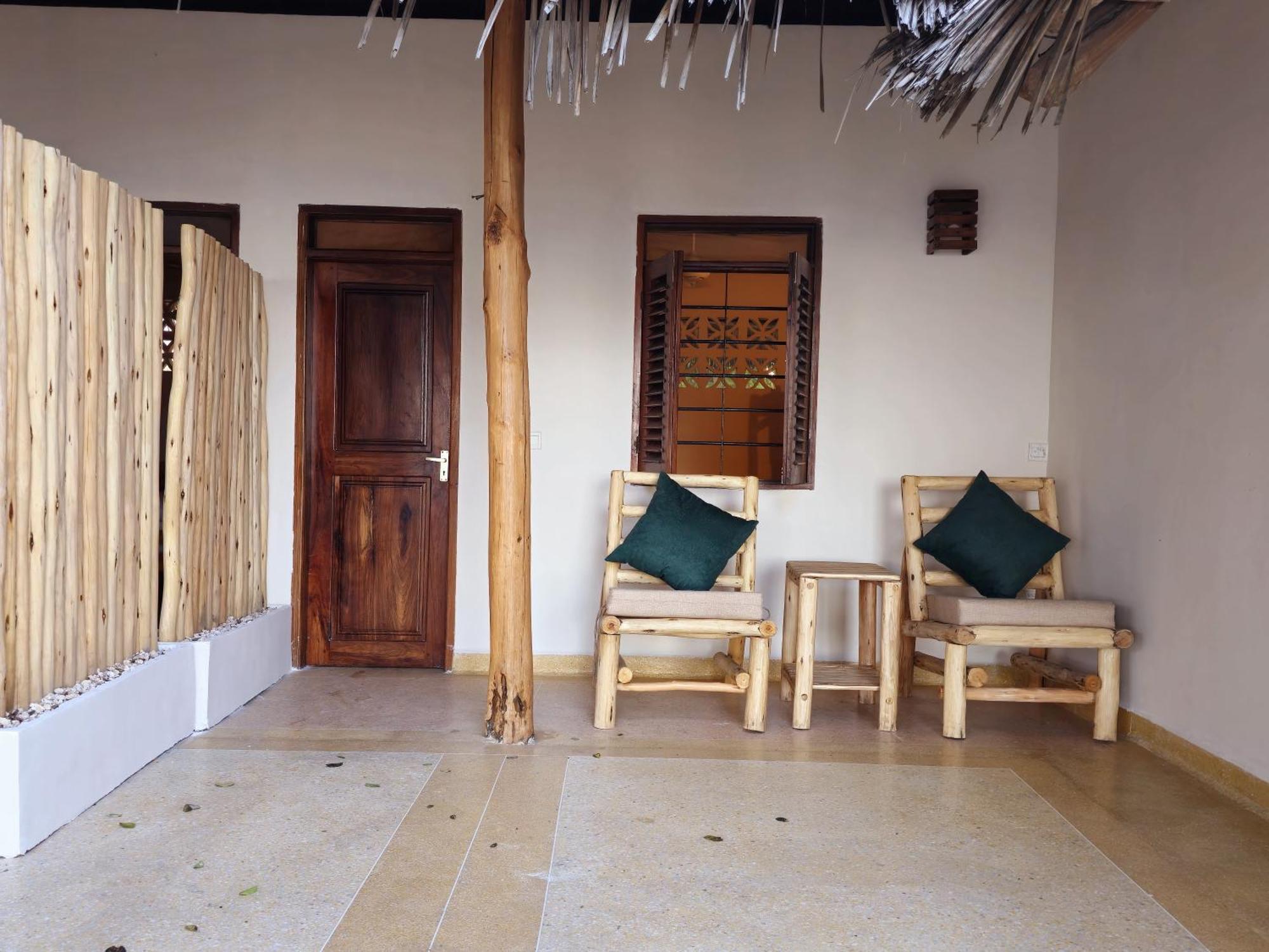 Ha Beach Hotel Zanzibar ジャンビアニ エクステリア 写真