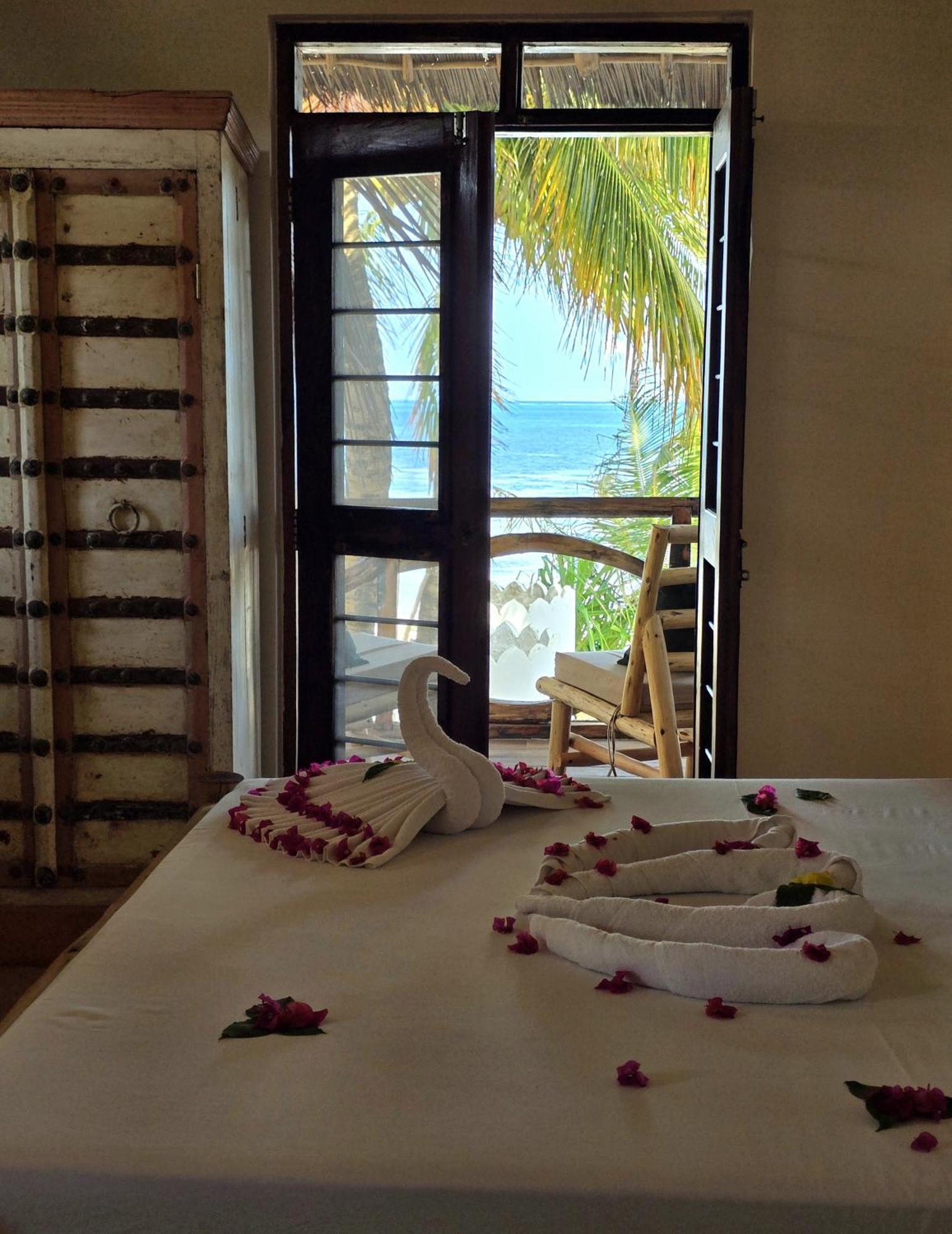 Ha Beach Hotel Zanzibar ジャンビアニ 部屋 写真